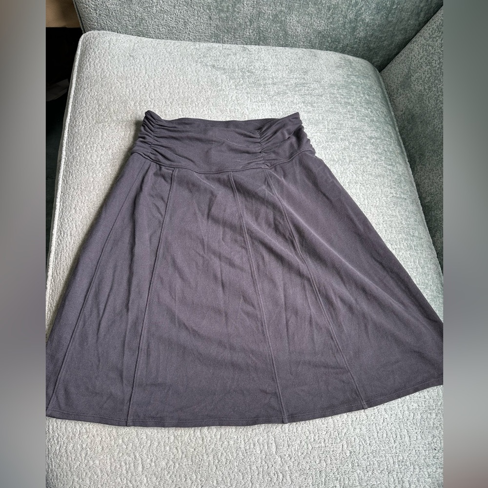 Athleta Gray Women's Skirt size xxs w/ zipper pocket
